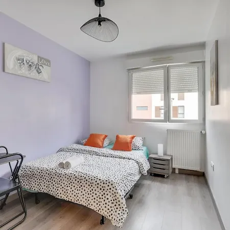 Chic Apart With Parking Southern Paris *